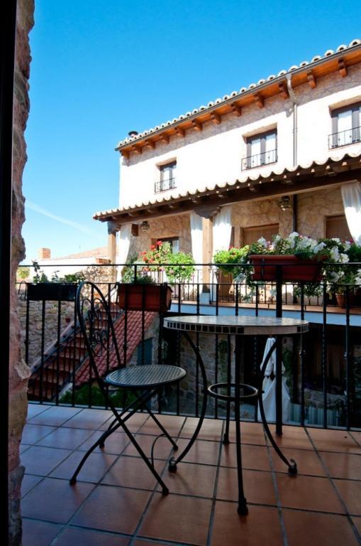 Gasthaus La Casona De Lucia Siguenza Exterior foto